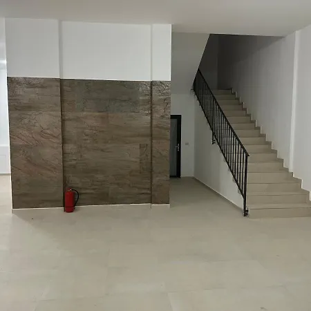 In Διαμέρισμα