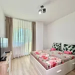 In Apartman *
